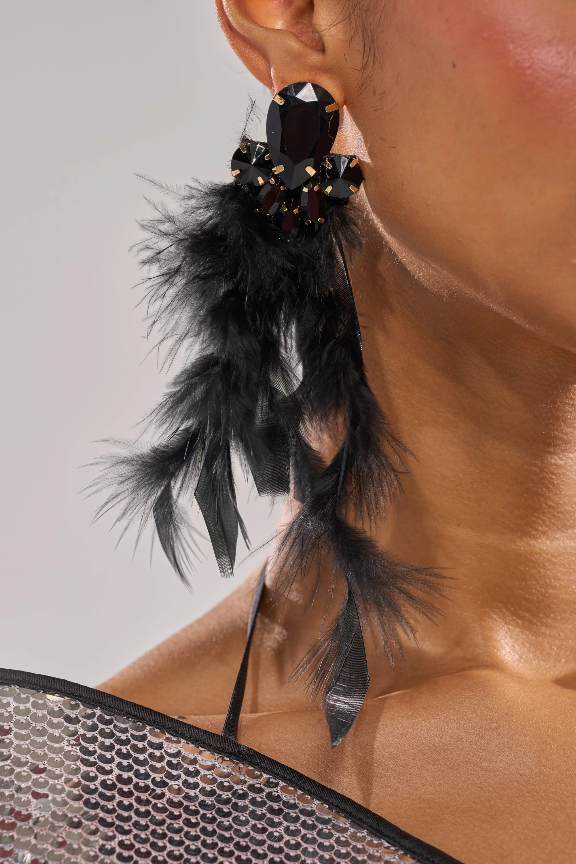 SHOW ME EARRING - Image 2