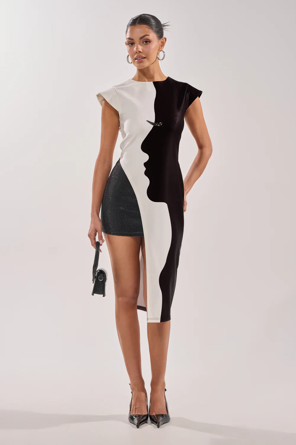 SILHOUETTE LONGLINE TEE - Image 7