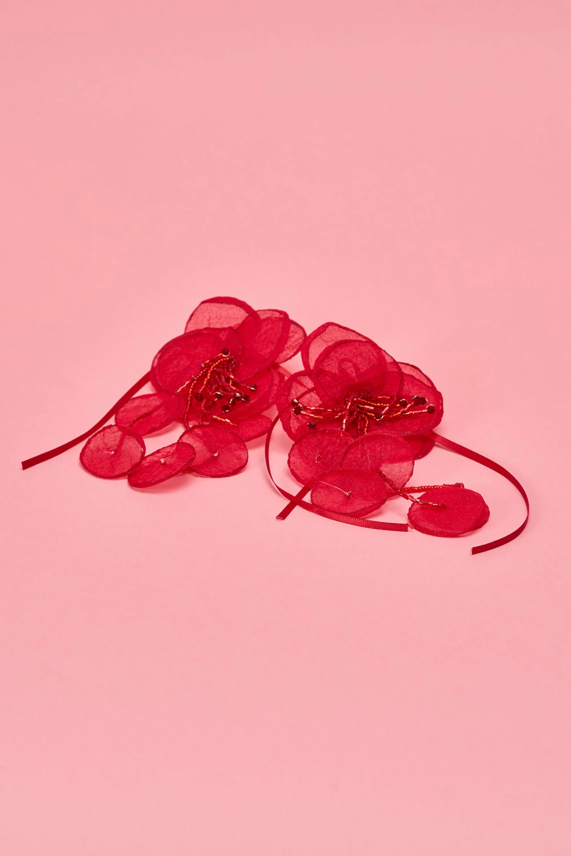 SIPPIN WINE EARRING