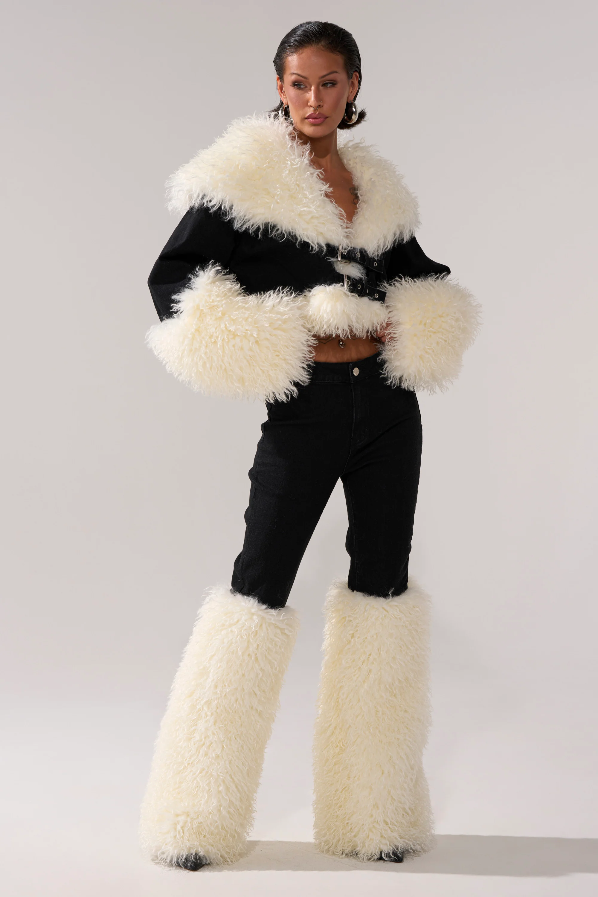 SITTING PRETTY FUR TRIM DENIM