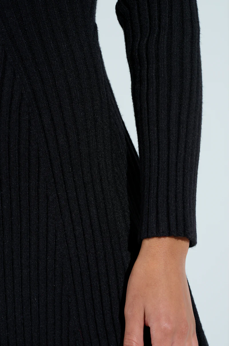 SLEEK AND CHIC KNIT MINI DRESS - Image 7