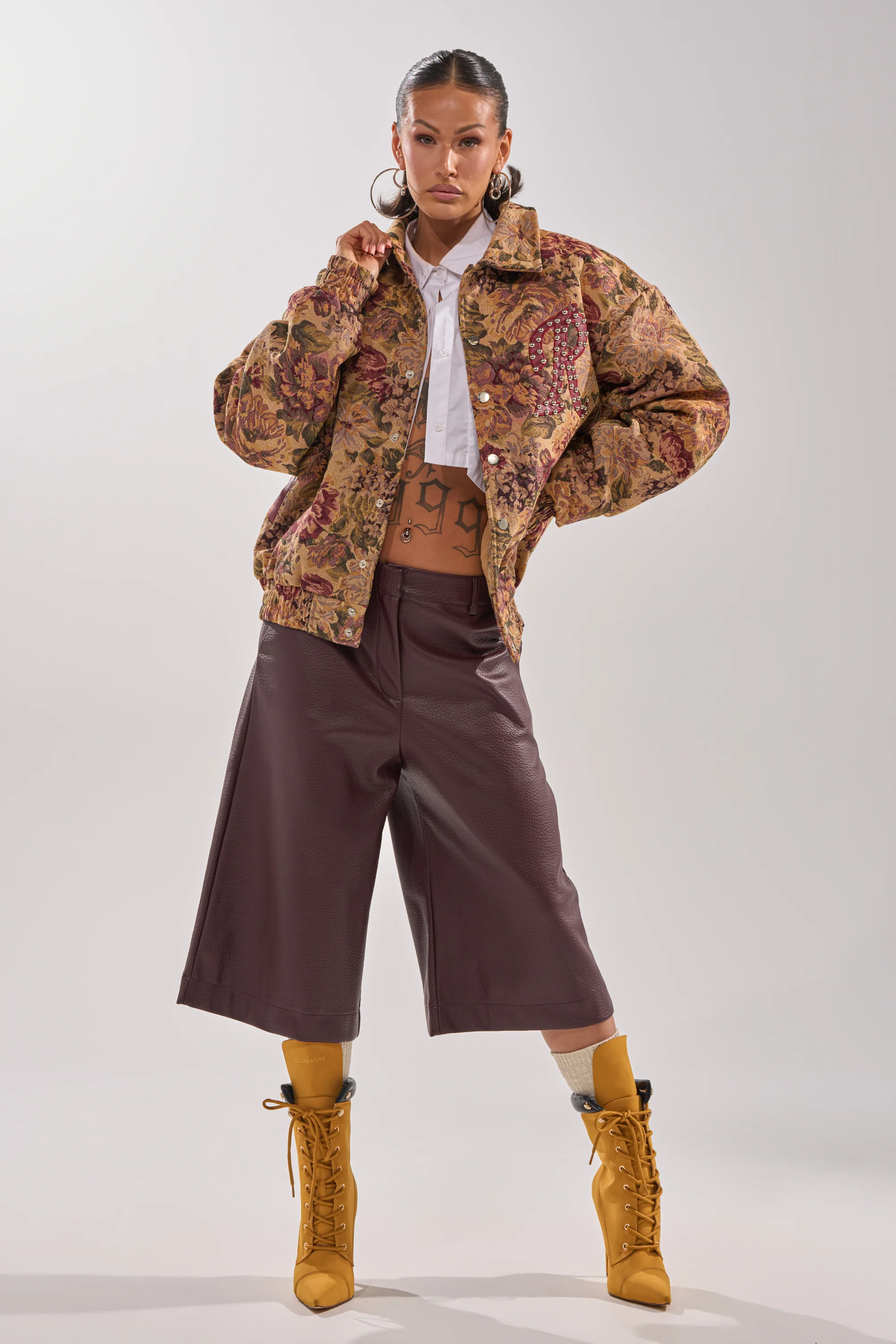 SLIDE ON ME TAPESTRY BOMBER - Image 10
