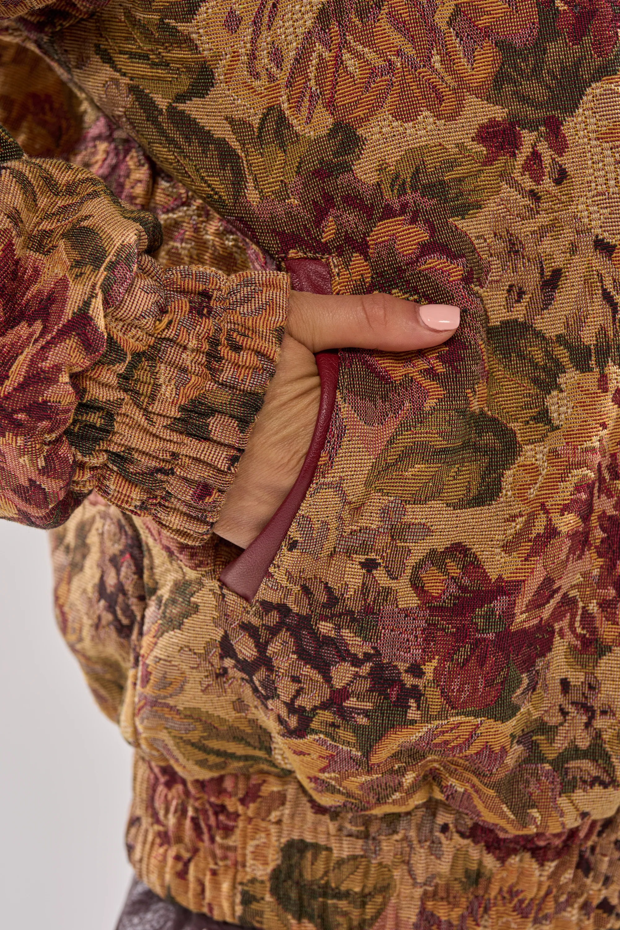 SLIDE ON ME TAPESTRY BOMBER - Image 13