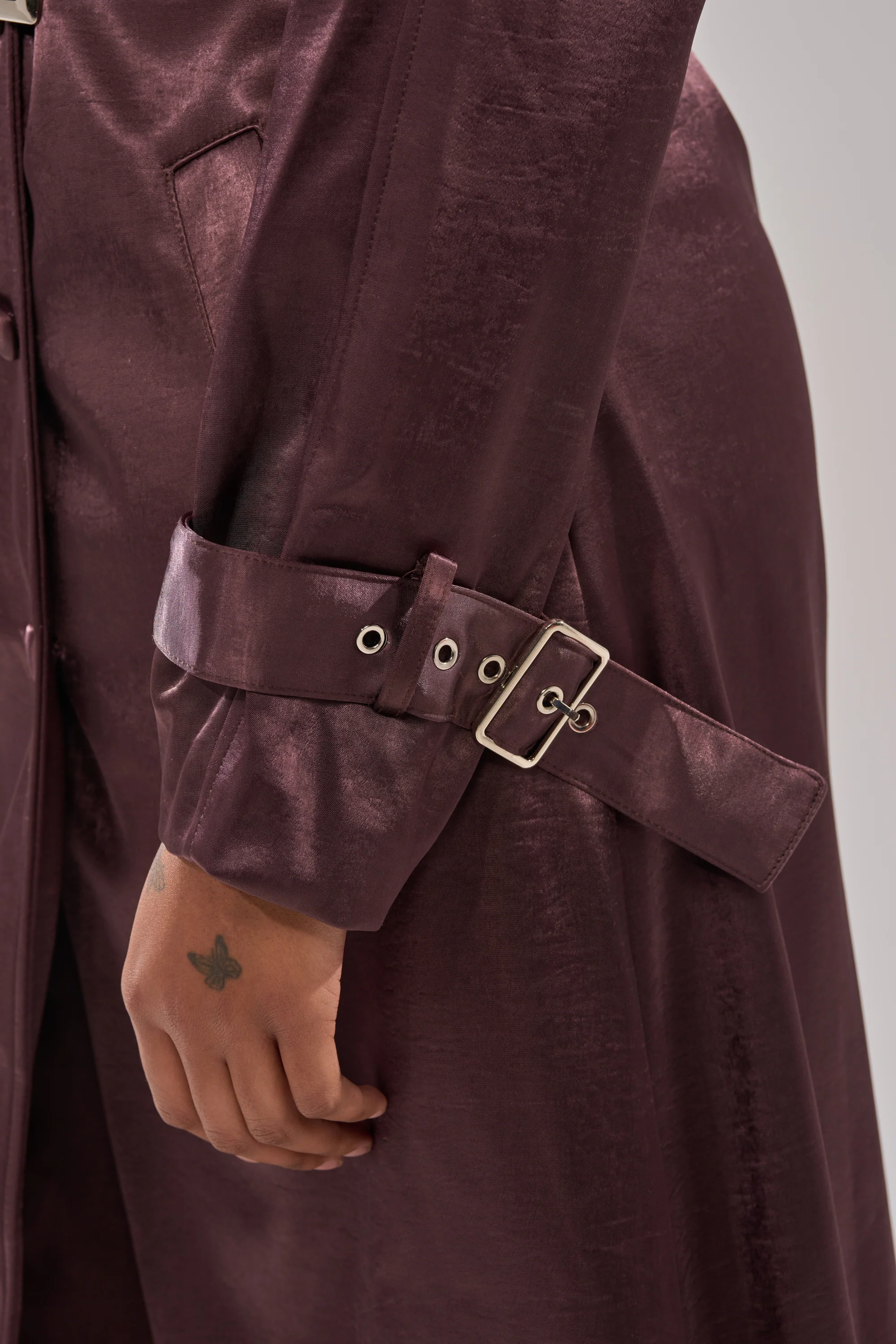 SLOW DOWN SATIN TRENCH - Image 9