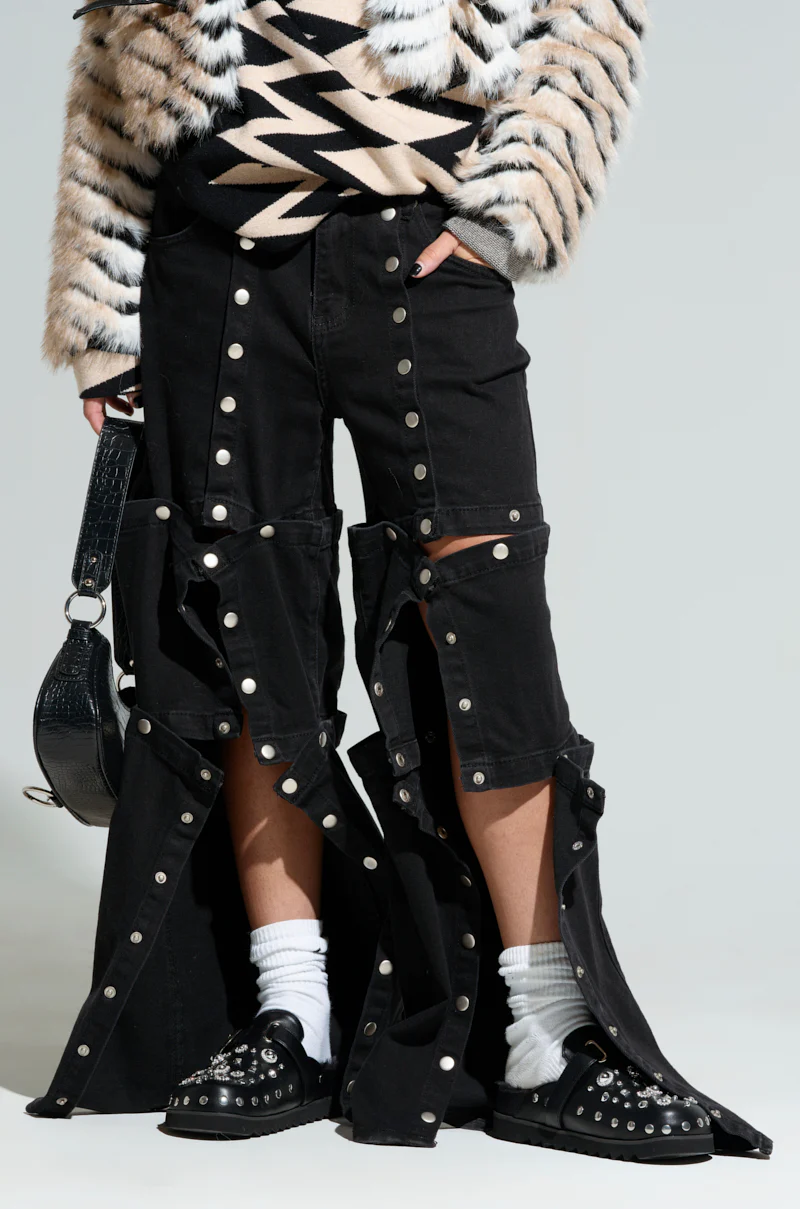SNAP OUT OF IT DENIM PANT IN BLACK - Image 3