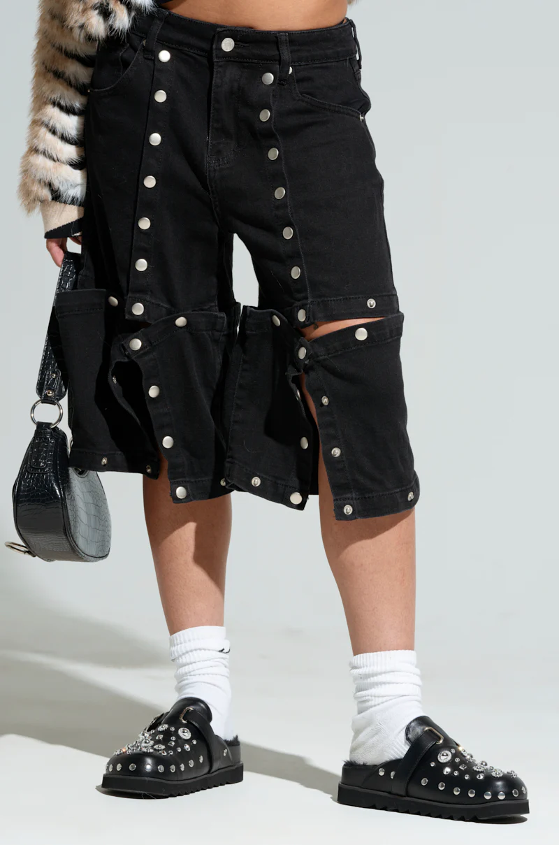 SNAP OUT OF IT DENIM PANT IN BLACK - Image 4