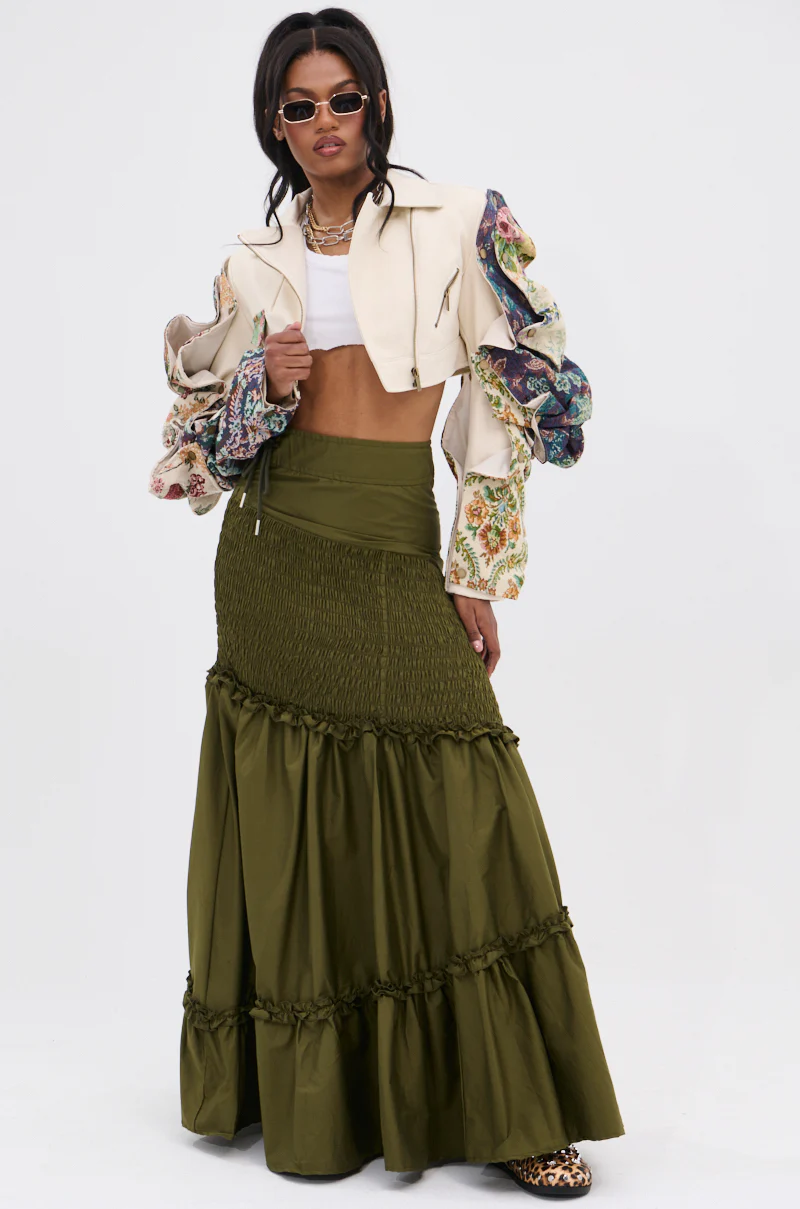 SNAP OUT OF IT ULTRA CROP MOTO IN JACQUARD - Image 10