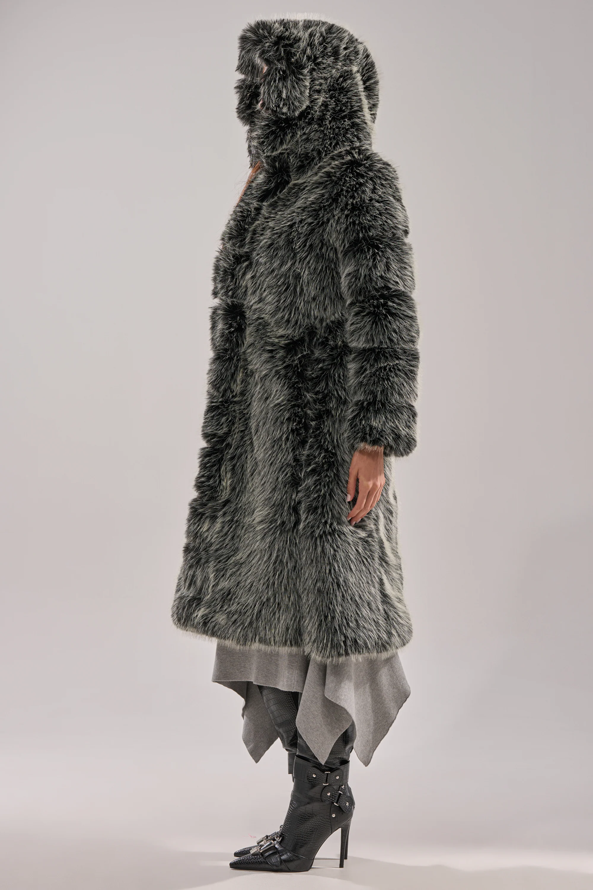 SNOW BUNNY HOODED FAUX FUR COAT - Image 12