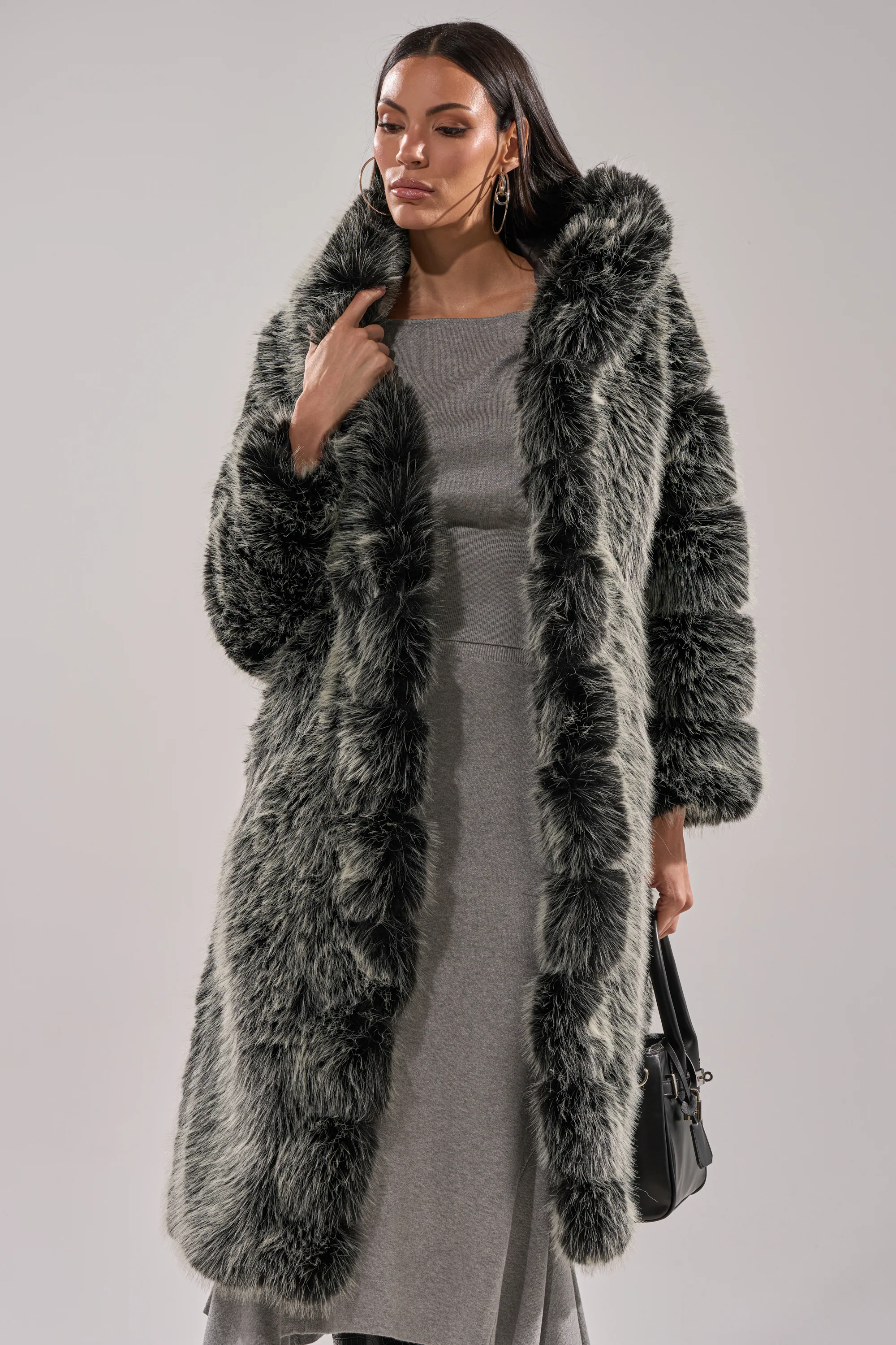 SNOW BUNNY HOODED FAUX FUR COAT - Image 4