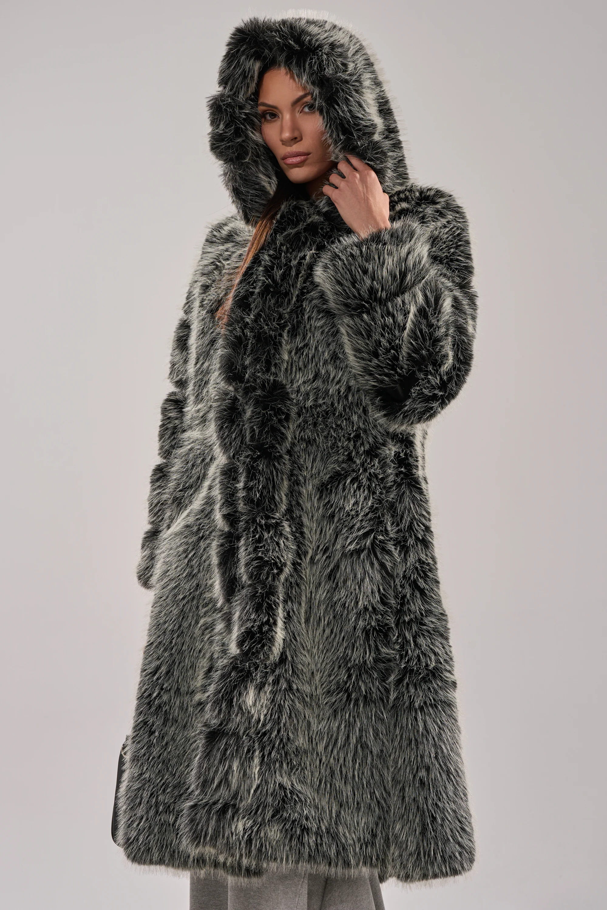 SNOW BUNNY HOODED FAUX FUR COAT - Image 8