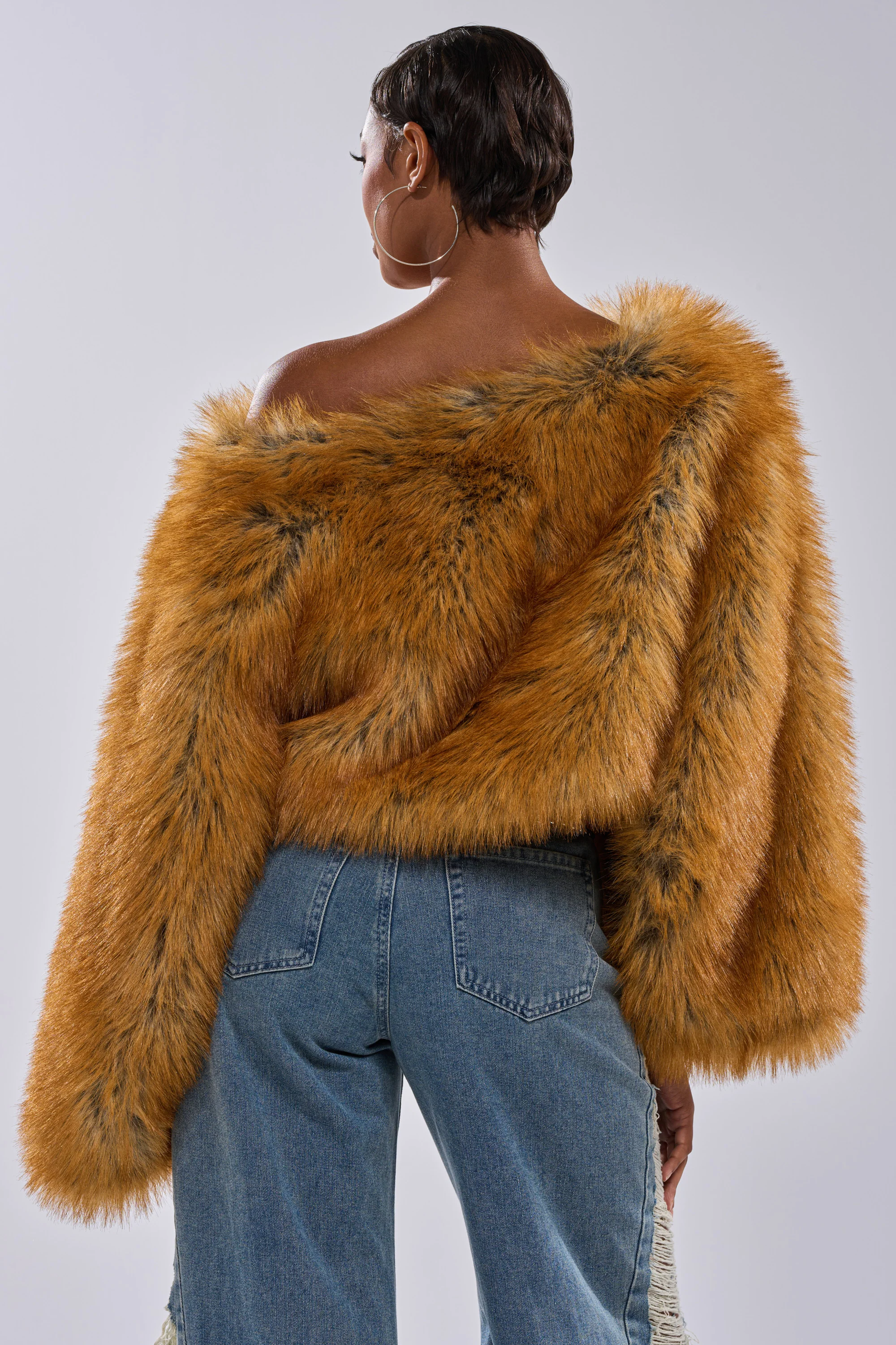 SNOW DAY FAUX FUR SWEATER - Image 11