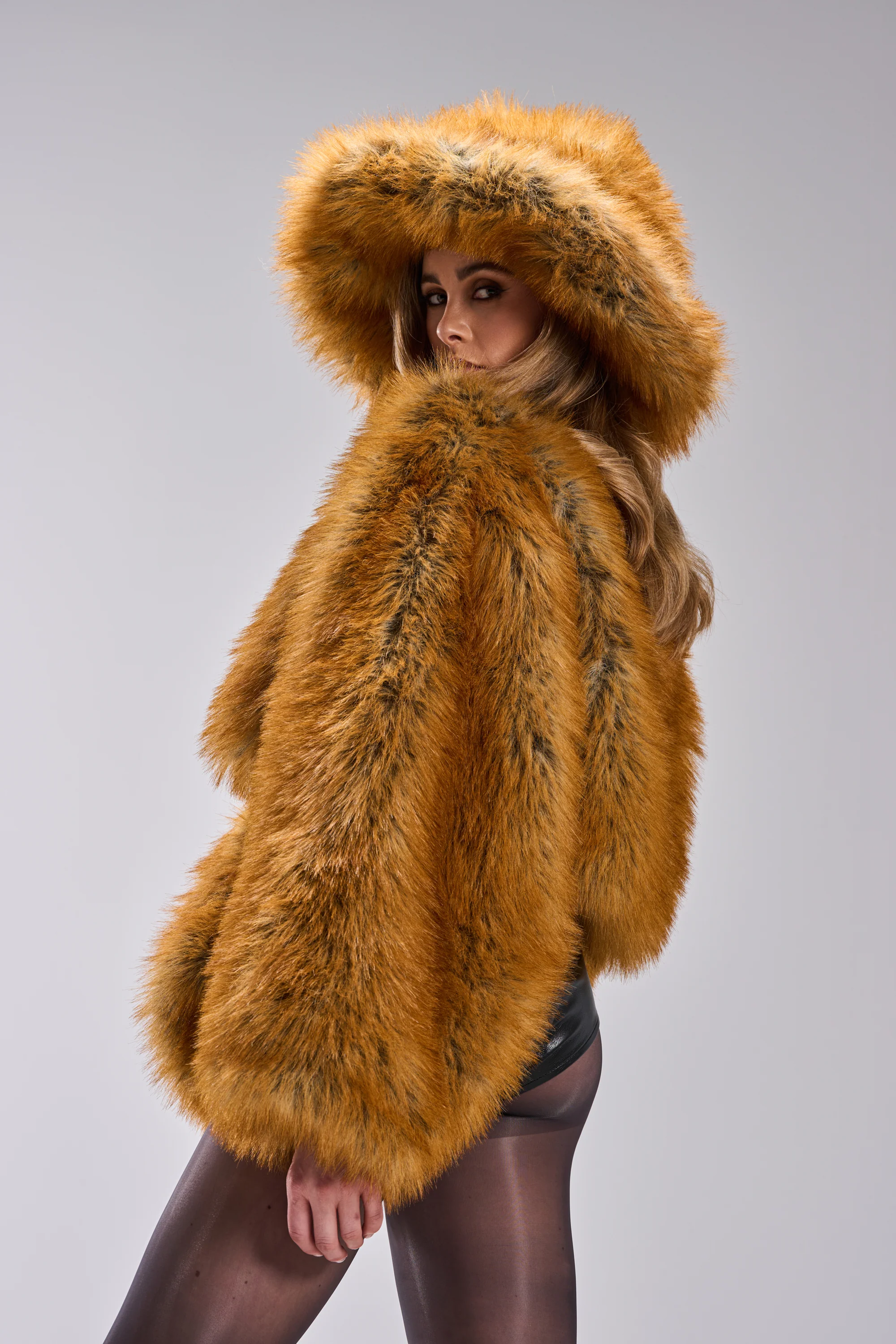 SNOW DAY FAUX FUR SWEATER - Image 4