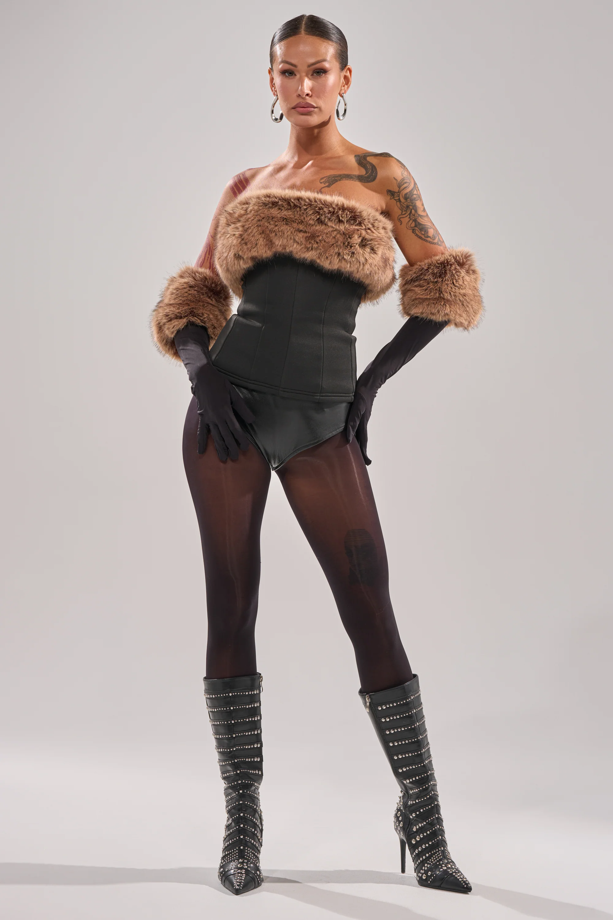 SO CHIC FAUX LEATHER BLOUSE WITH FUR TRIM - Image 11