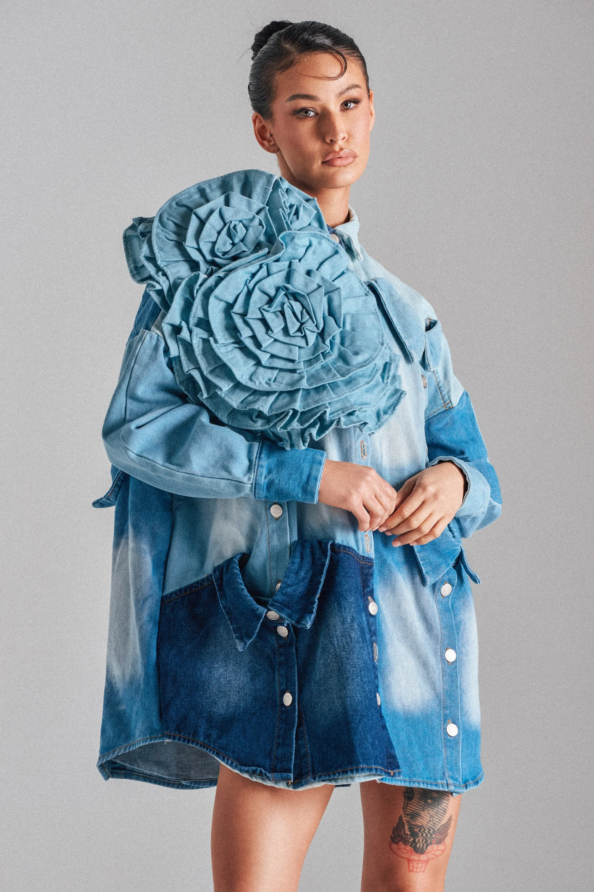 SO FINE DENIM BROOCH - Image 2