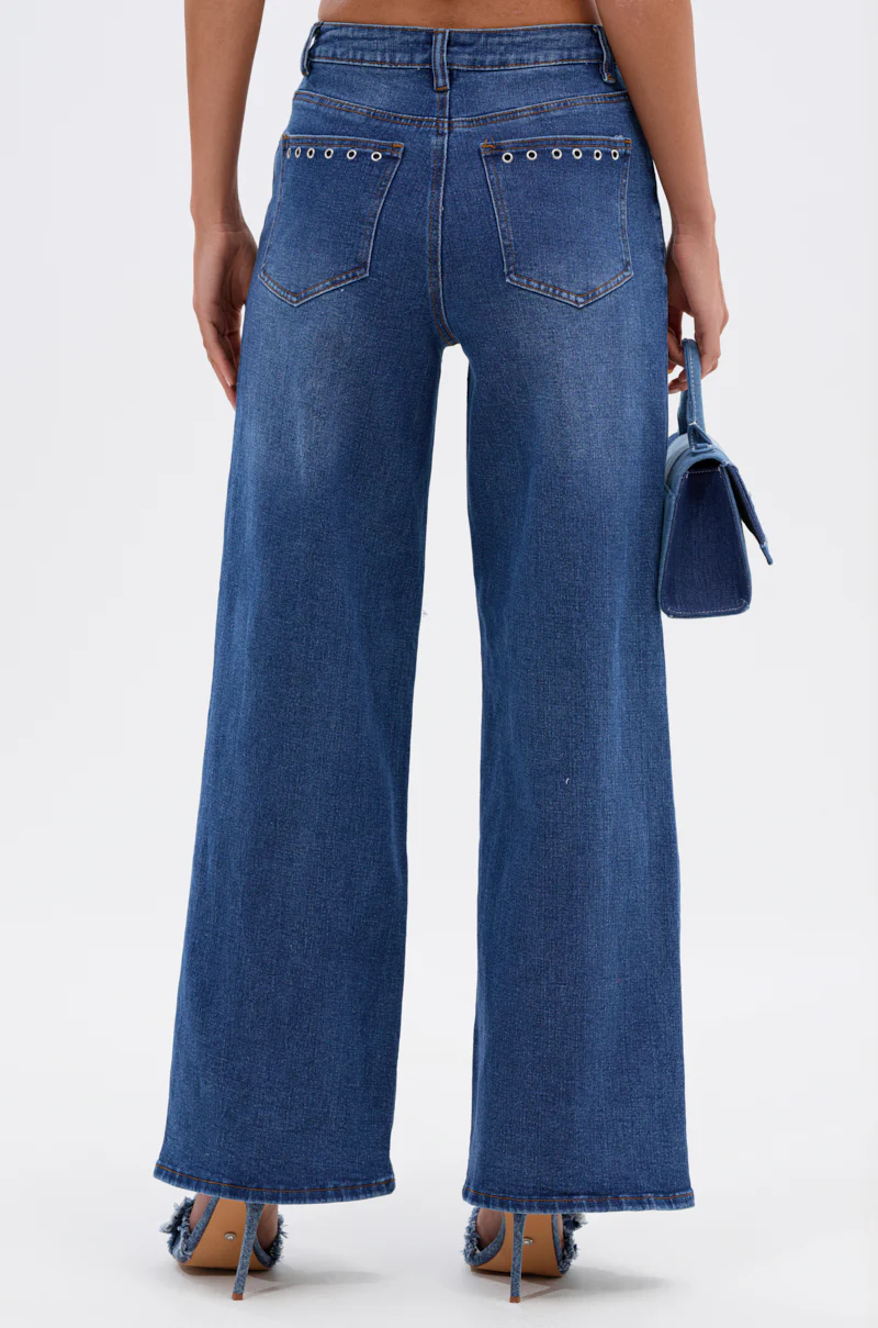 SOFIA RELAXED DENIM WITH GROMMET - Image 6