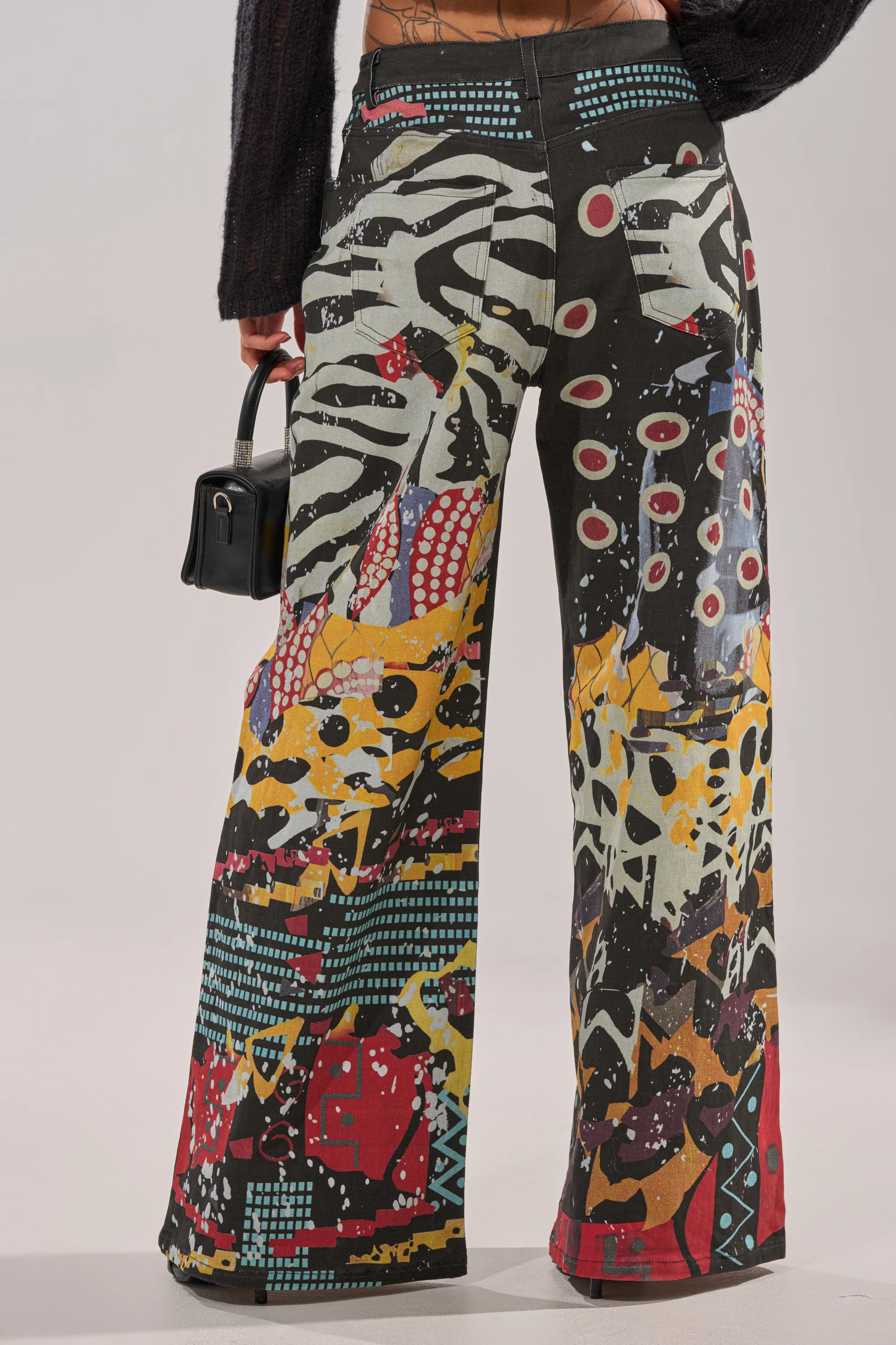 SOMETHING DIFFERENT PRINTED BLACK WASH JEANS - Image 6