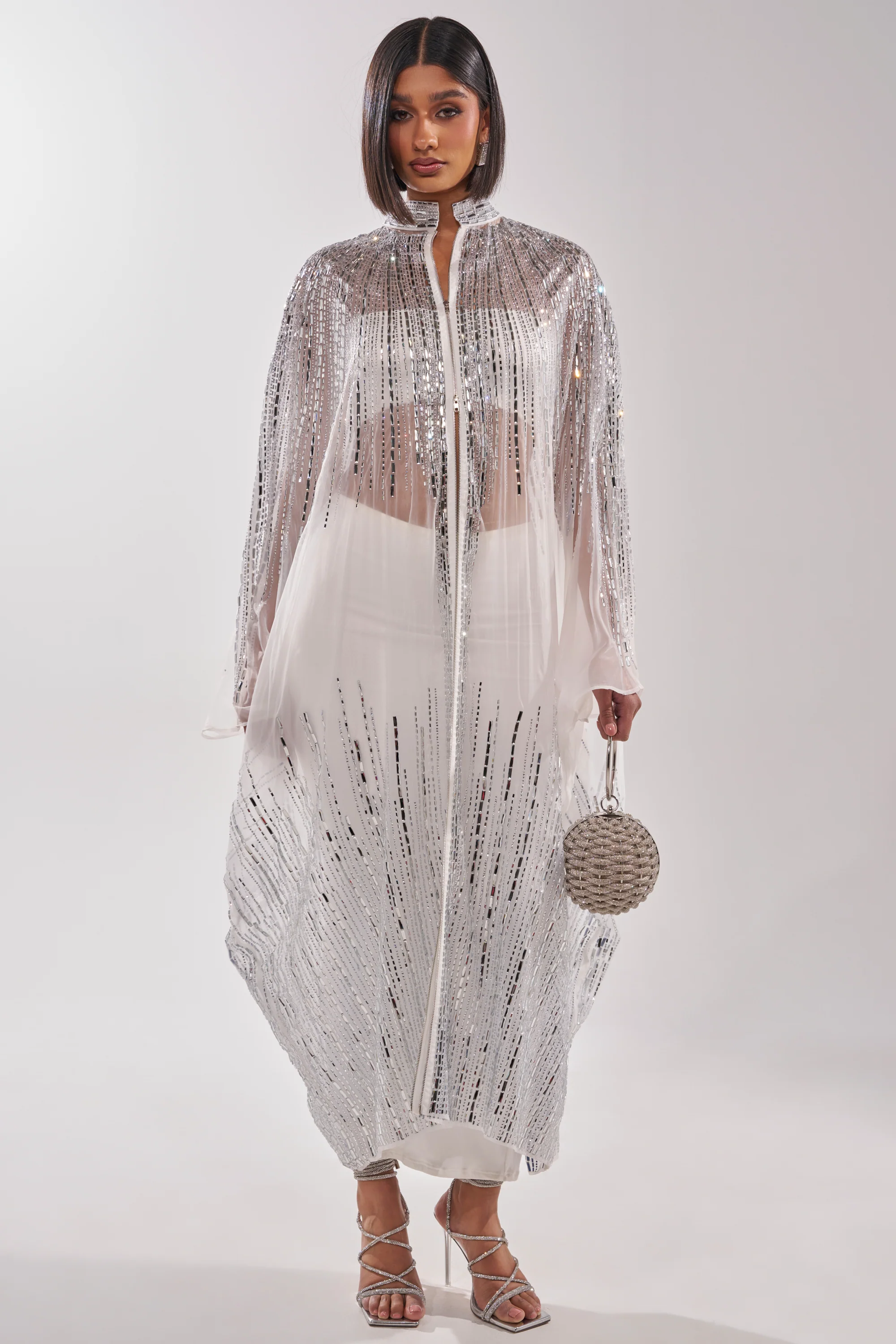 SPARKLE AND SHINE BLOUSE IN WHITE