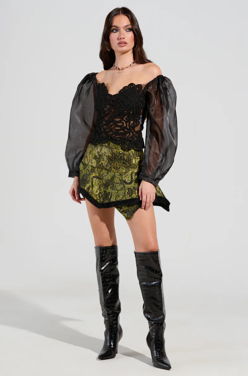 SPIRITED AWAY LONG SLEEVE BLOUSE IN BLACK - Image 6