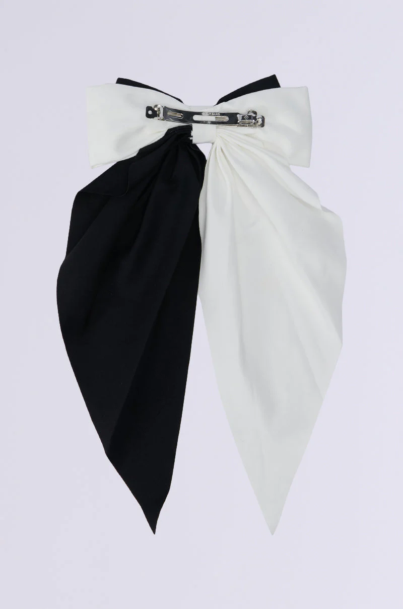 SPLIT DECISION HAIR BOW - Image 4