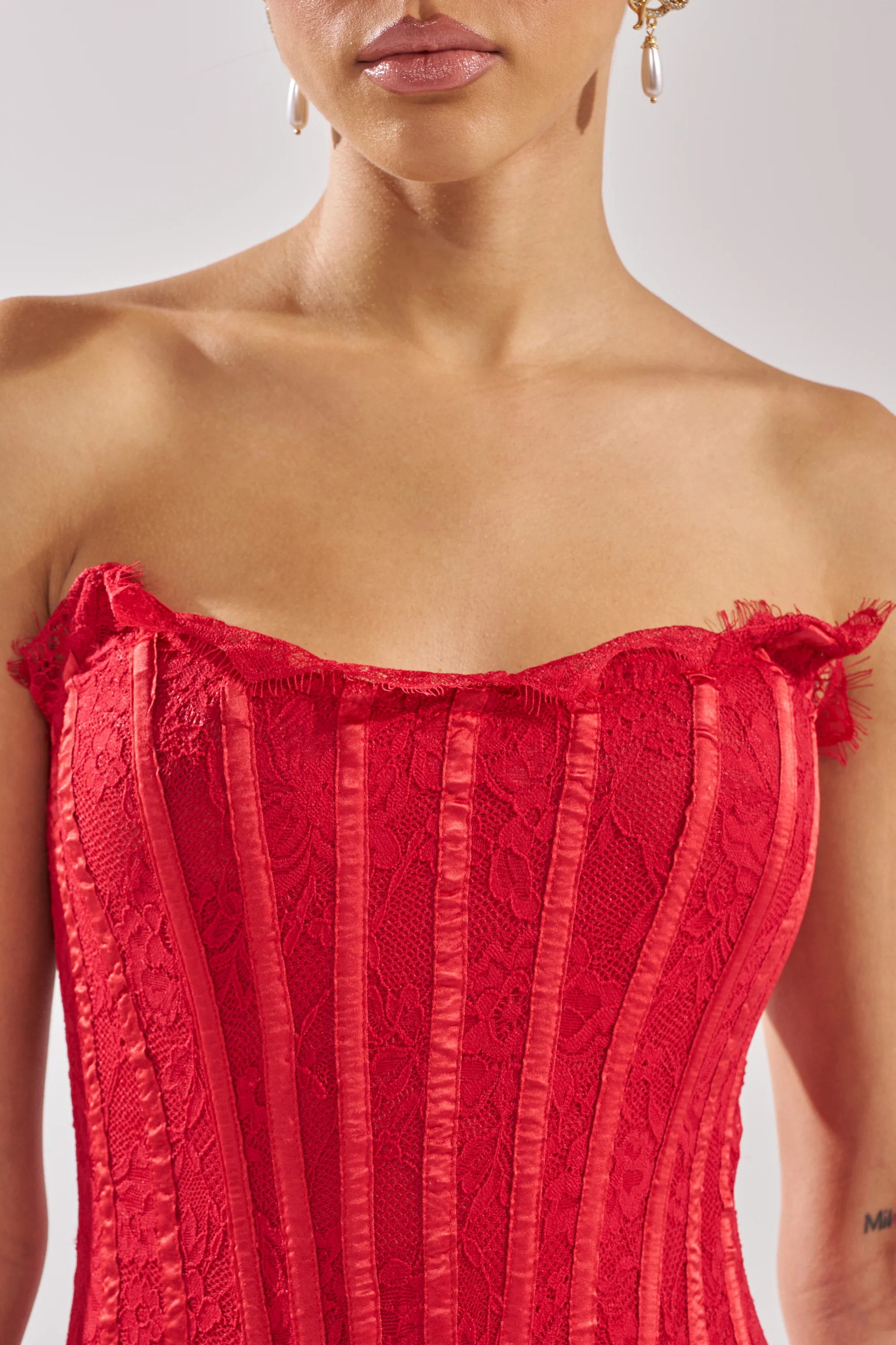 SPOIL ME LACE MINI DRESS IN RED - Image 9
