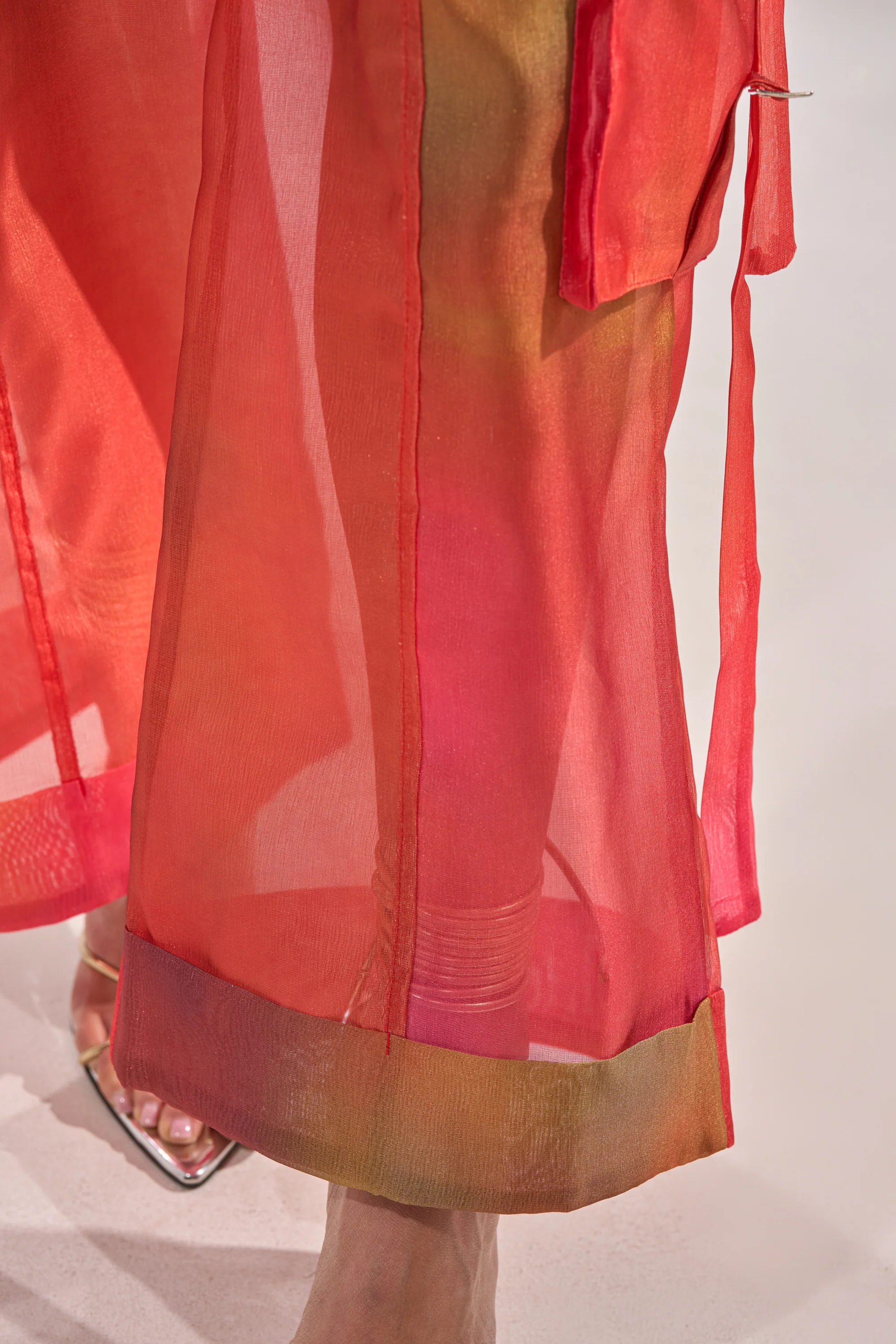 STAINED RED LIGHTWEIGHT CARGO PANT - Image 9