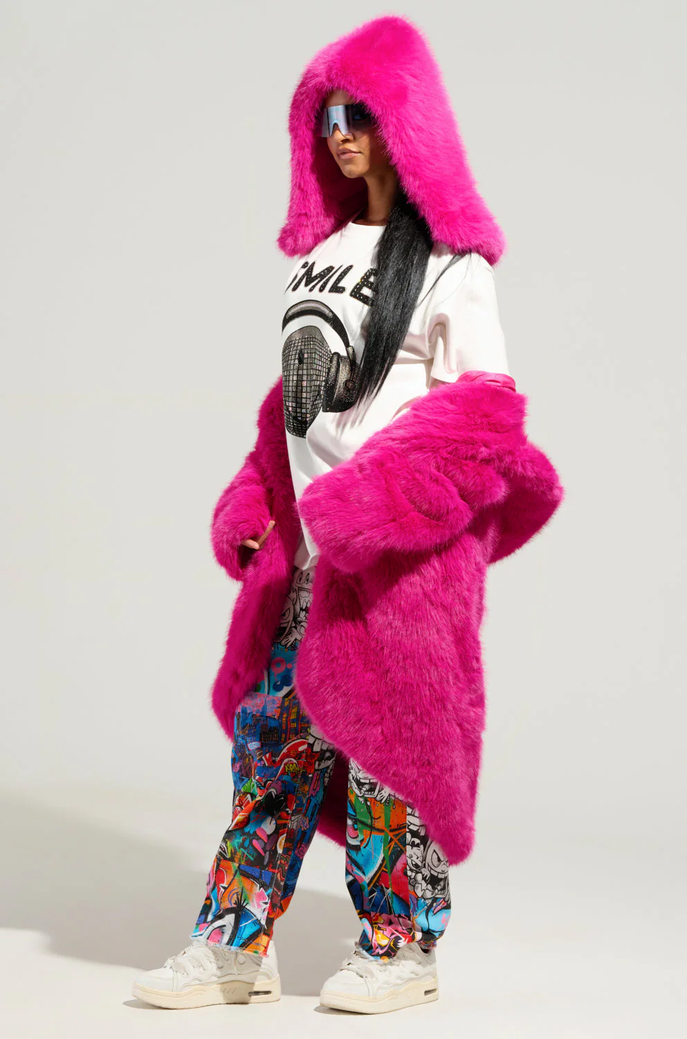 STAND ON IT FAUX FUR HOOD - Image 4