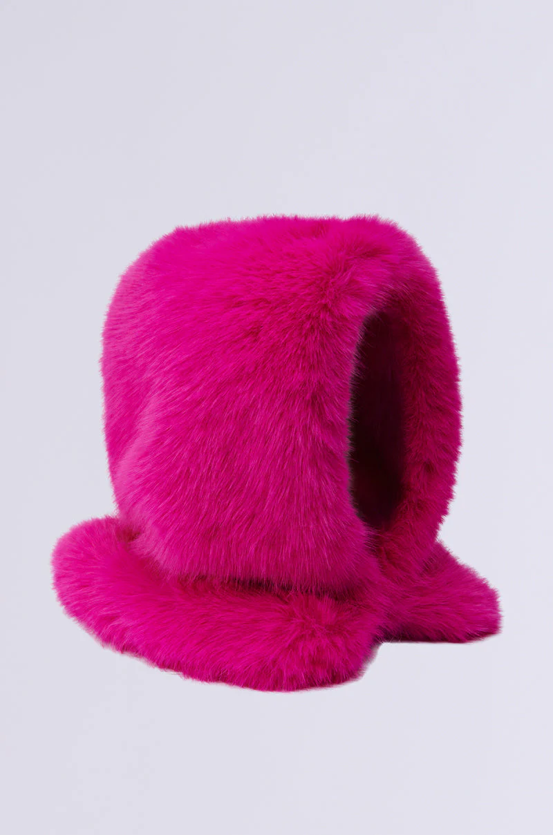 STAND ON IT FAUX FUR HOOD - Image 6