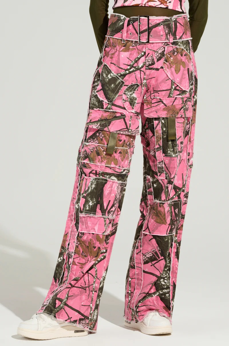STAND OUT TO FIT IN CARGO PANTS - Image 2