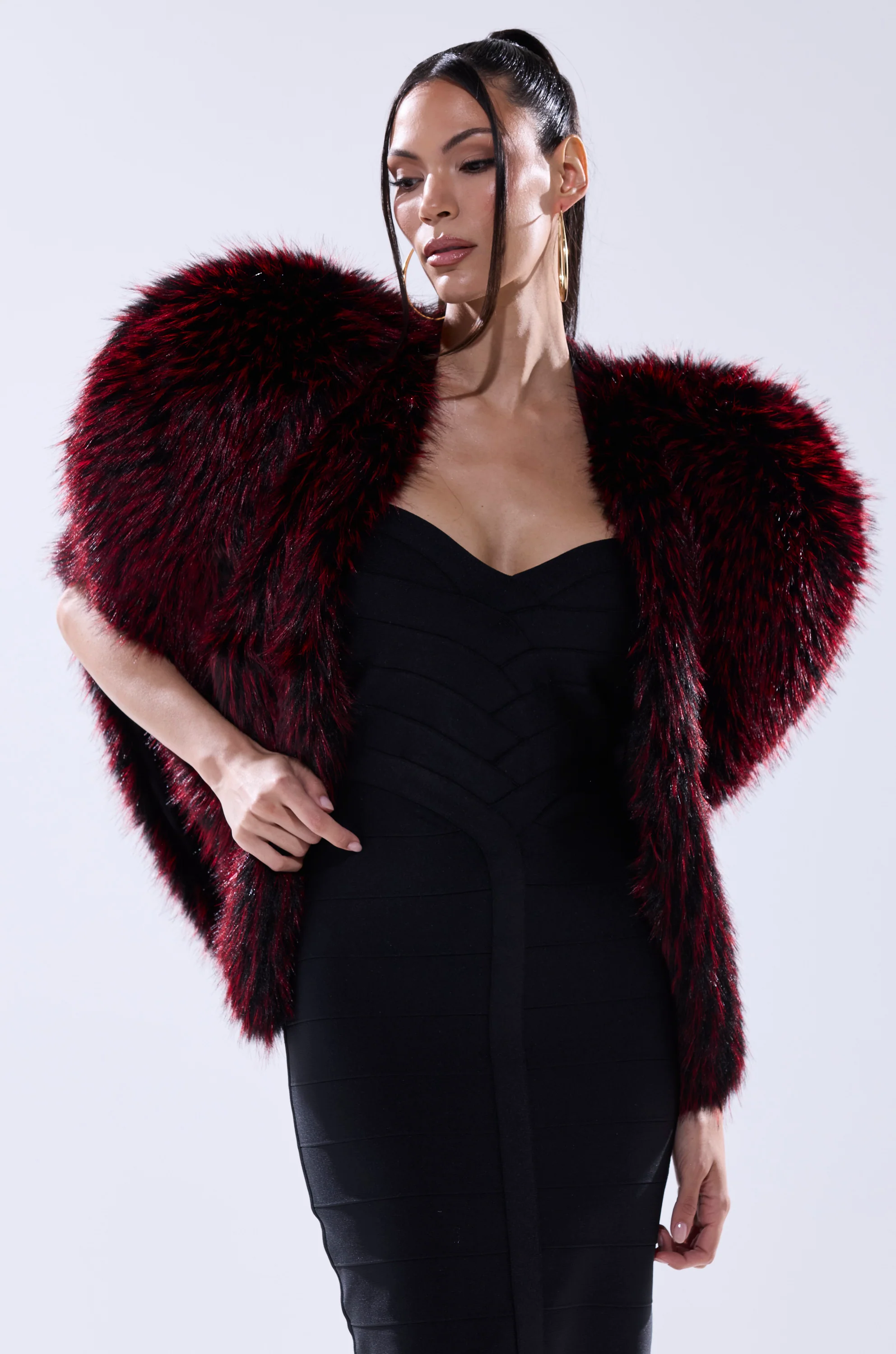STAR CROSSED LOVER FAUX FUR VEST - Image 10