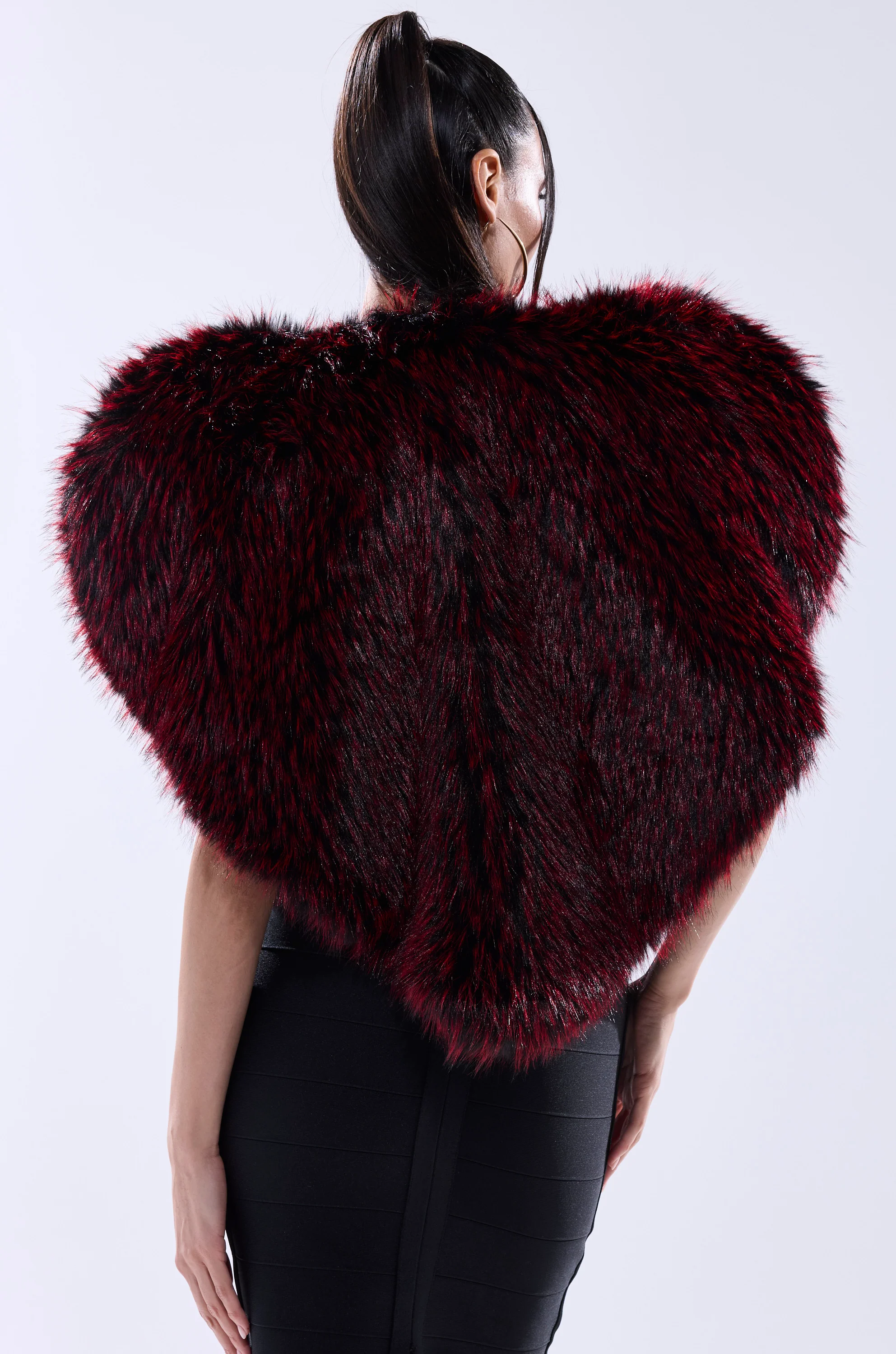 STAR CROSSED LOVER FAUX FUR VEST - Image 14
