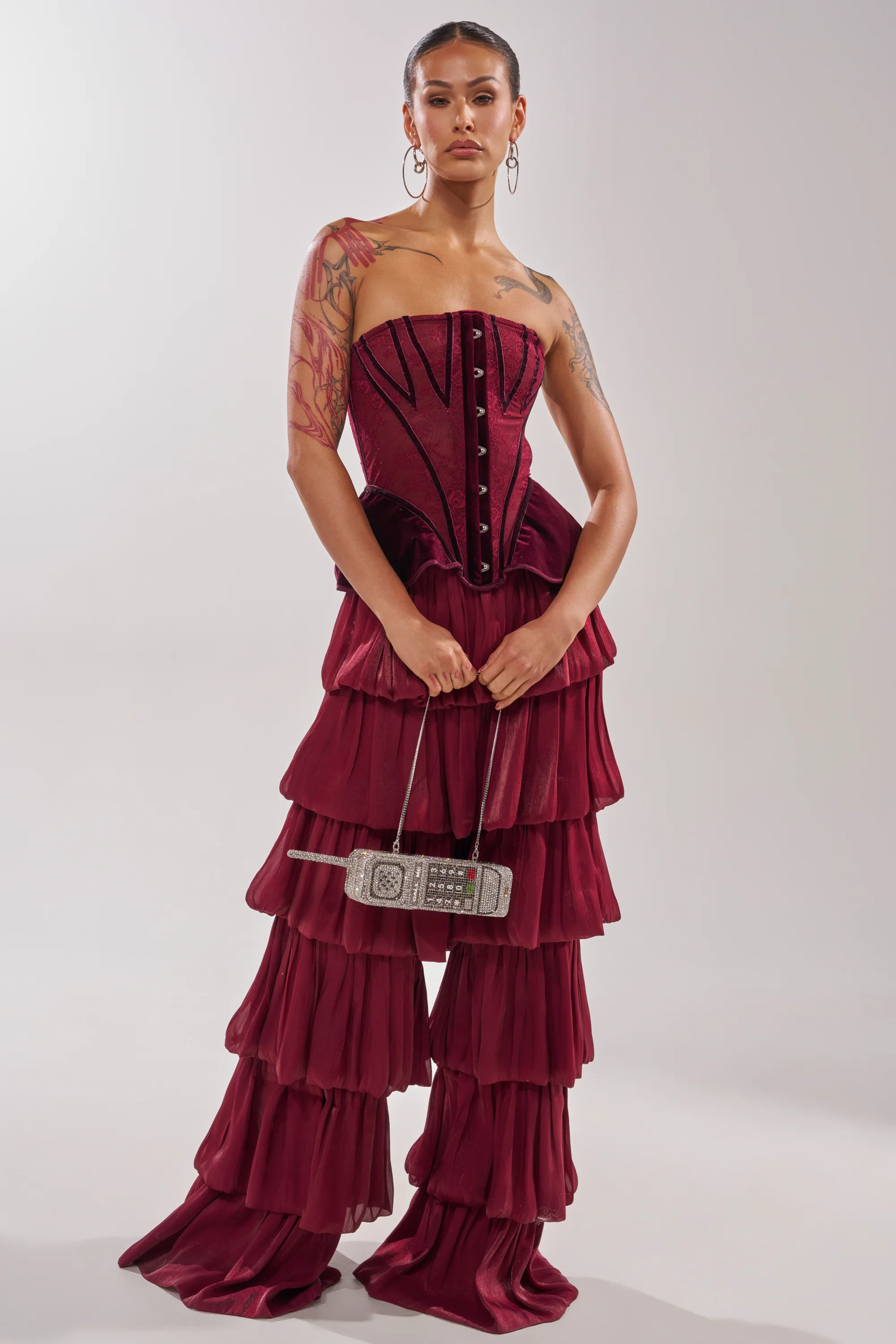 STAR OF THE NIGHT FLOUNCY PANT IN BURGUNDY - Image 8