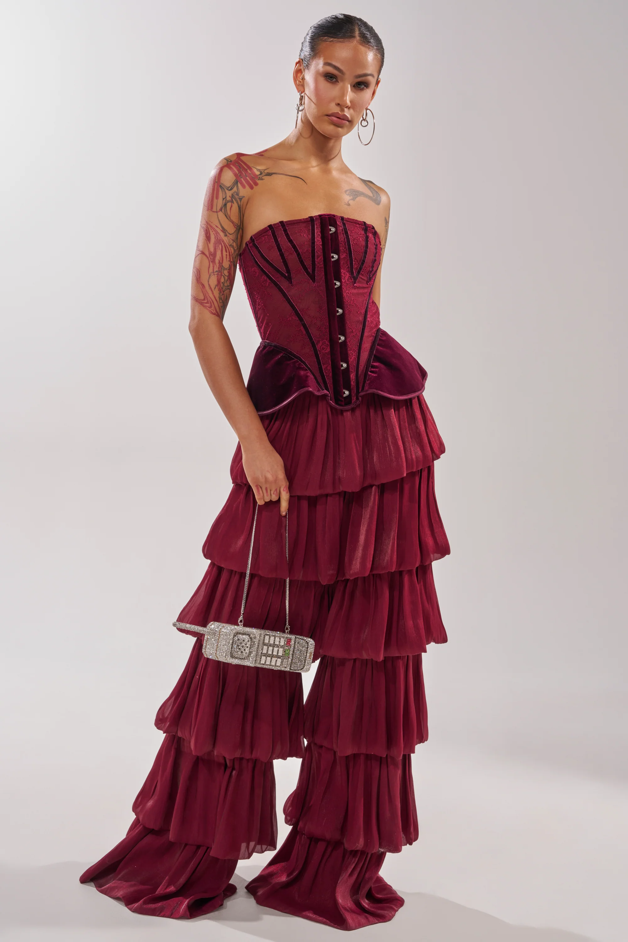 STAR OF THE NIGHT FLOUNCY PANT IN BURGUNDY - Image 9