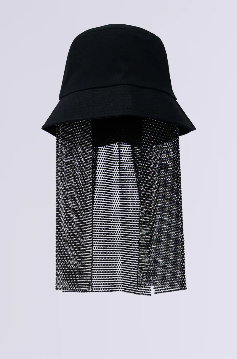 STRAIGHT DRIPPIN BUCKET HAT IN BLACK - Image 4