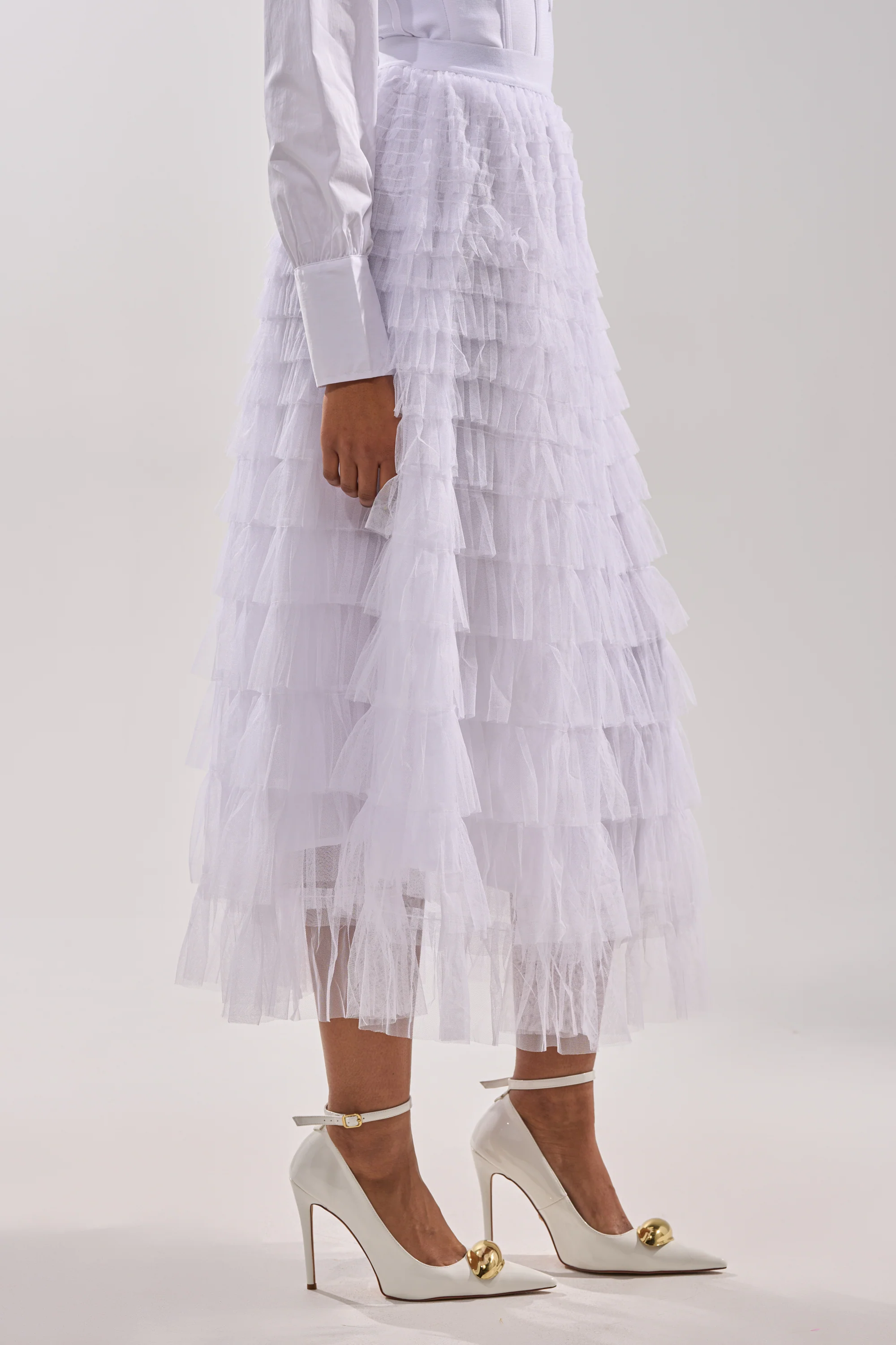 STARS ALIGNED MESH RUFFLE MAXI SKIRT IN WHITE - Image 3