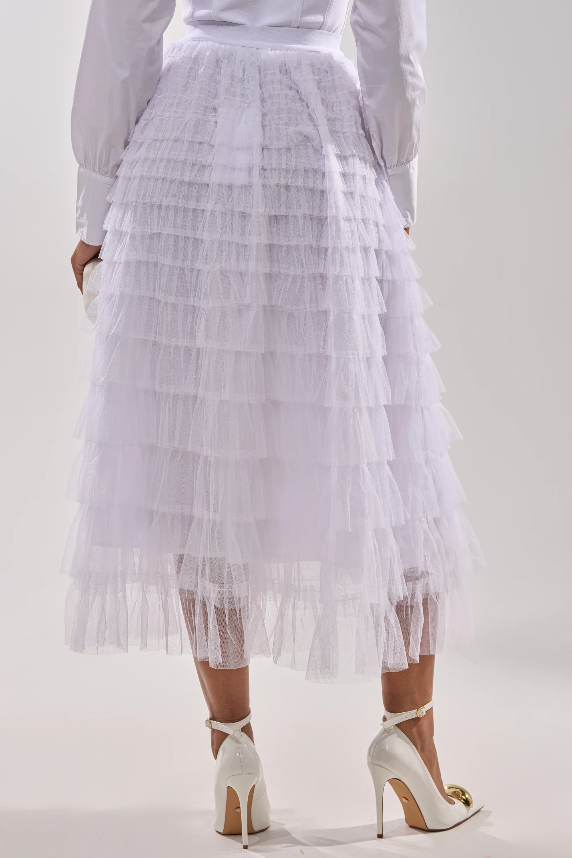 STARS ALIGNED MESH RUFFLE MAXI SKIRT IN WHITE - Image 4