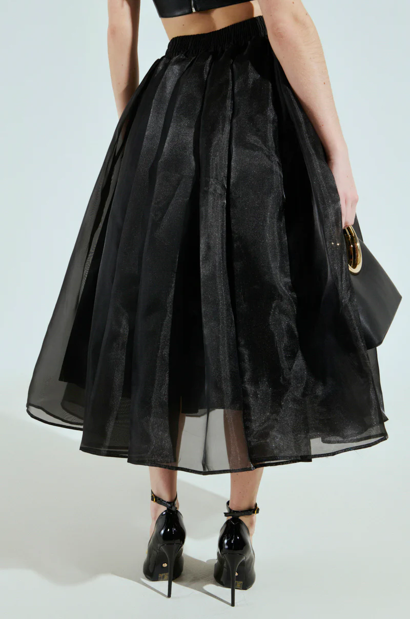 STAY CLOSE TO ME MIDI SKIRT - Image 4