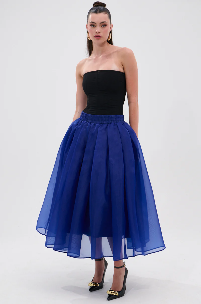 STAY CLOSE TO ME MIDI SKIRT IN BLUE - Image 7