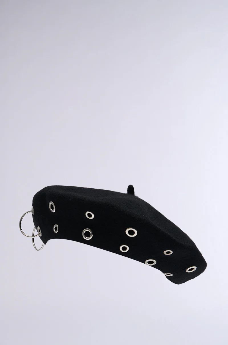 STAY CONNECTED GROMMET BERET - Image 3