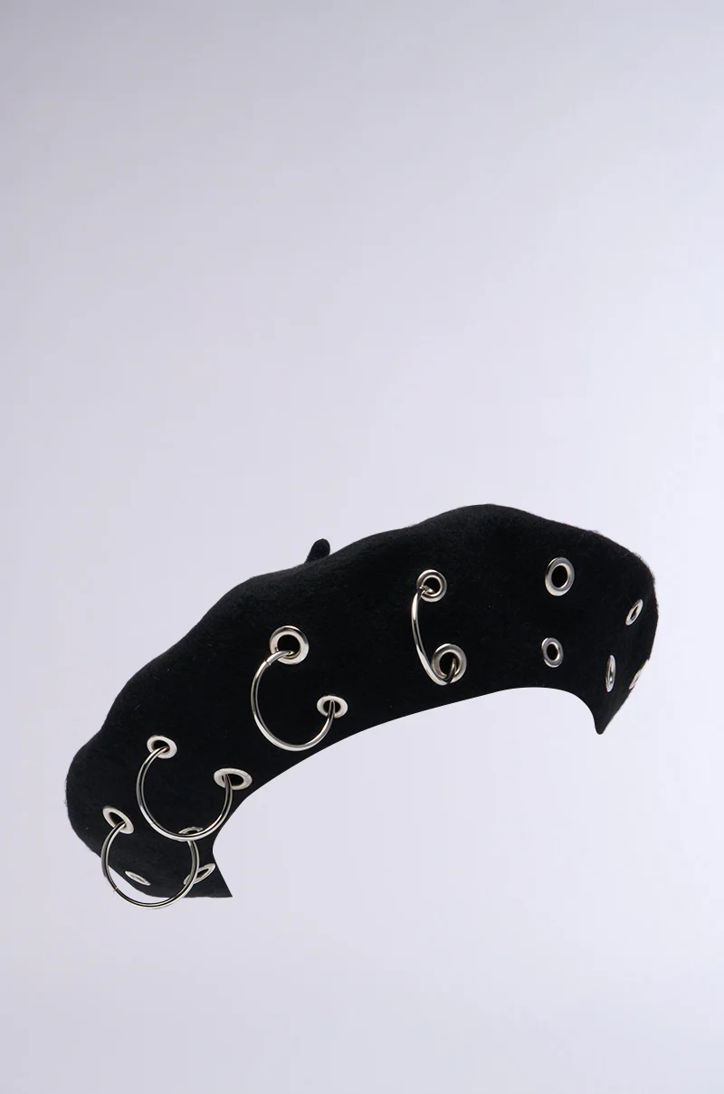 STAY CONNECTED GROMMET BERET - Image 5