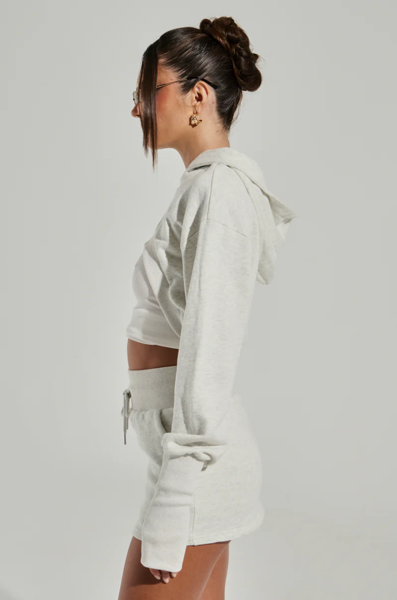 STINGY WITH MY TIME SUPER CROPPED SWEATSHIRT - Image 4