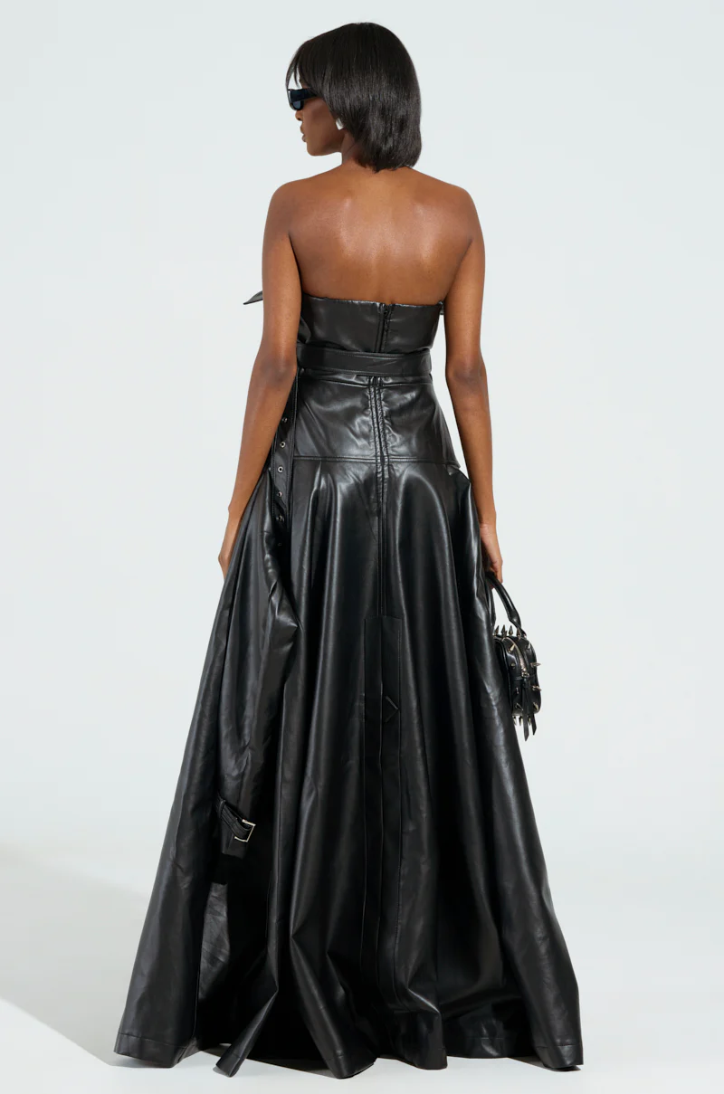 STRAPLESS TRENCH MAXI DRESS IN PU - Image 5
