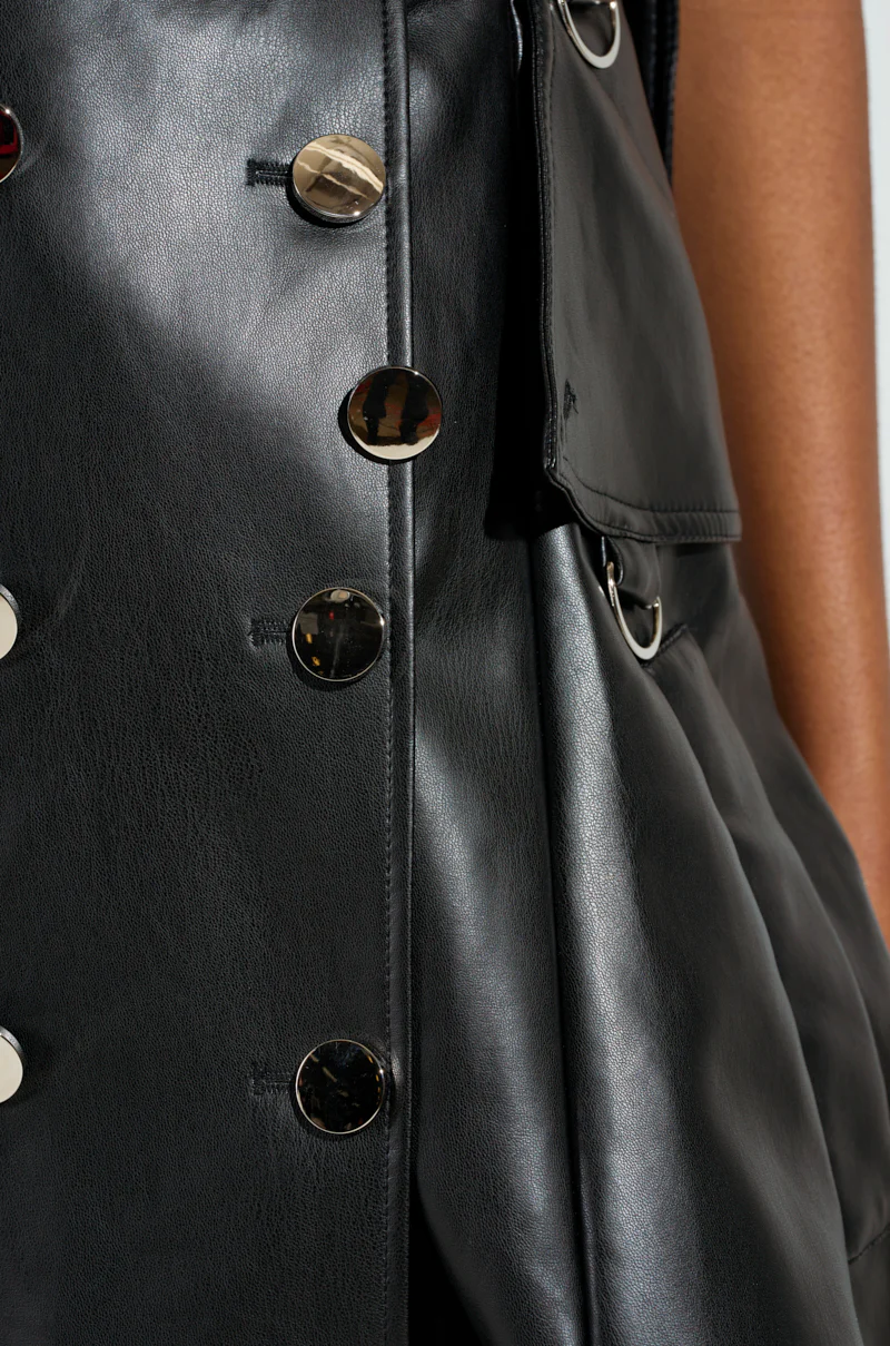 STRAPLESS TRENCH MAXI DRESS IN PU - Image 7