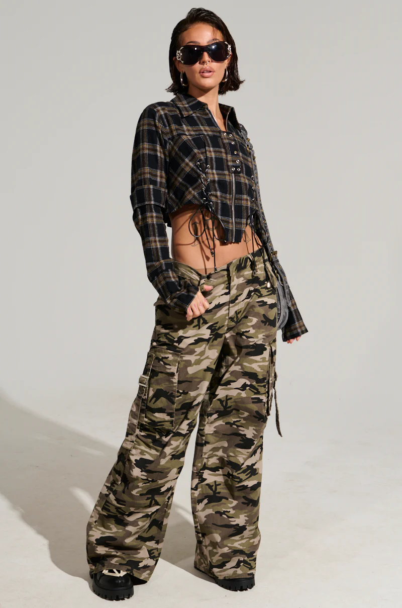 STREET STYLE WIDE LEG CAMO PANT - Image 6