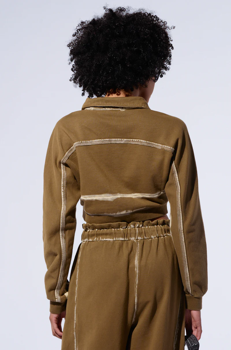 STREET TALK CROP SWEATSHIRT - Image 3