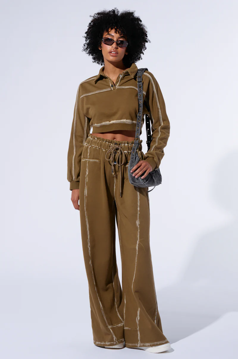 STREET TALK CROP SWEATSHIRT - Image 4