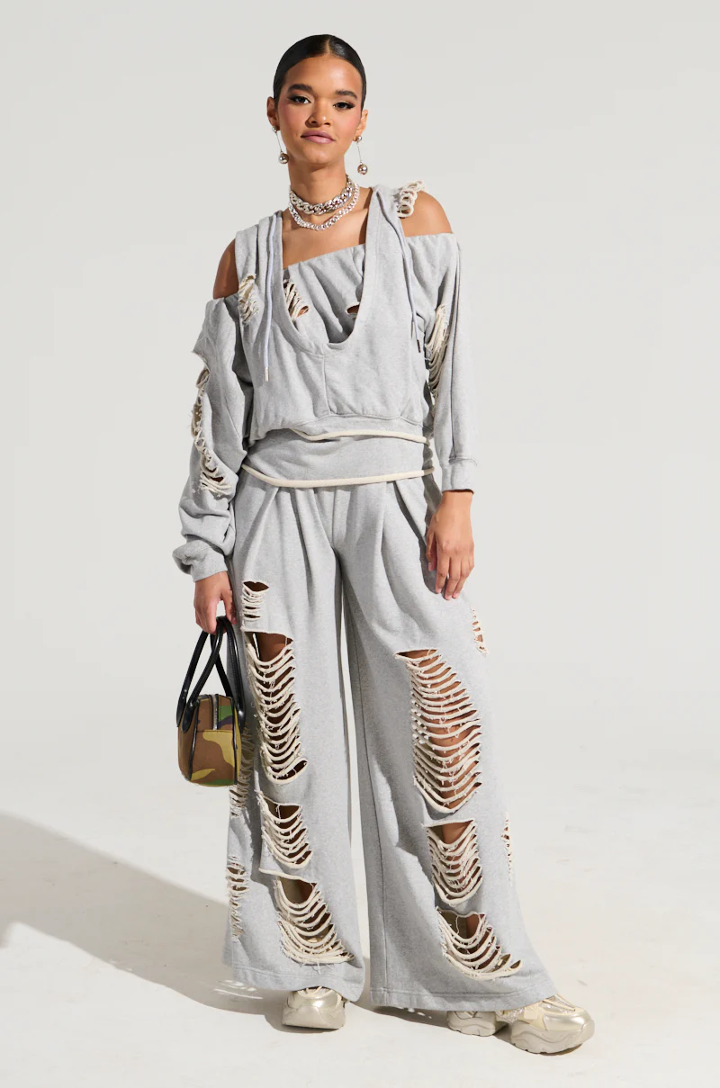 STRESS HIM OUT SWEATSHIRT IN GREY - Image 10