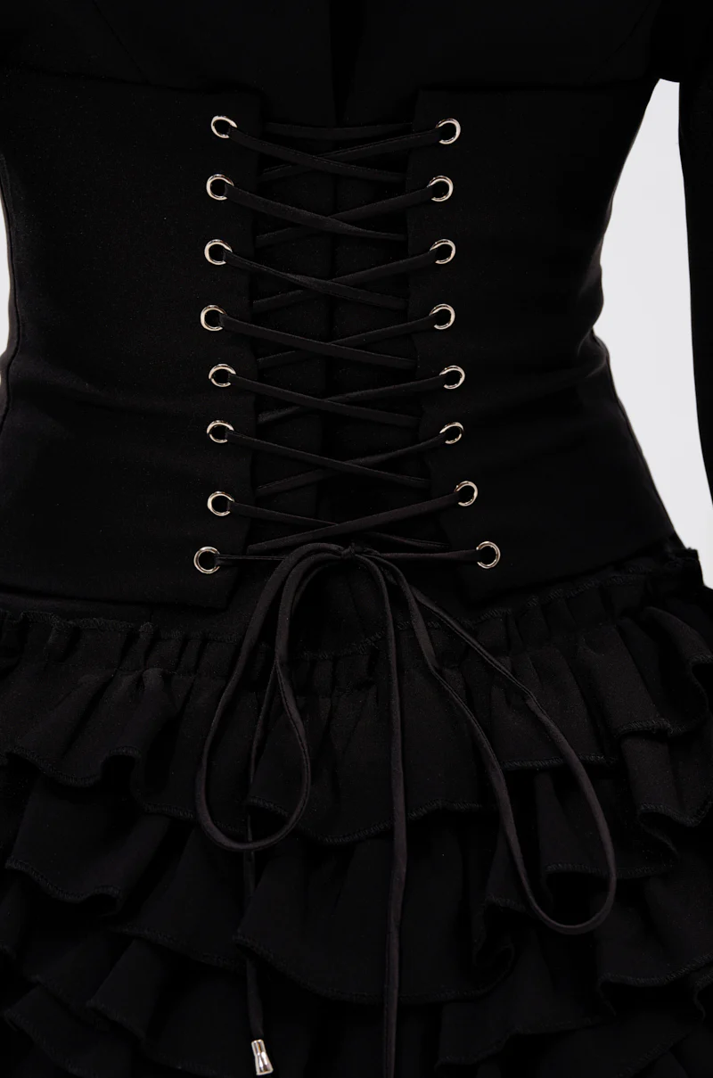 STRICTLY BUSINESS BLAZER ROMPER IN BLACK - Image 7