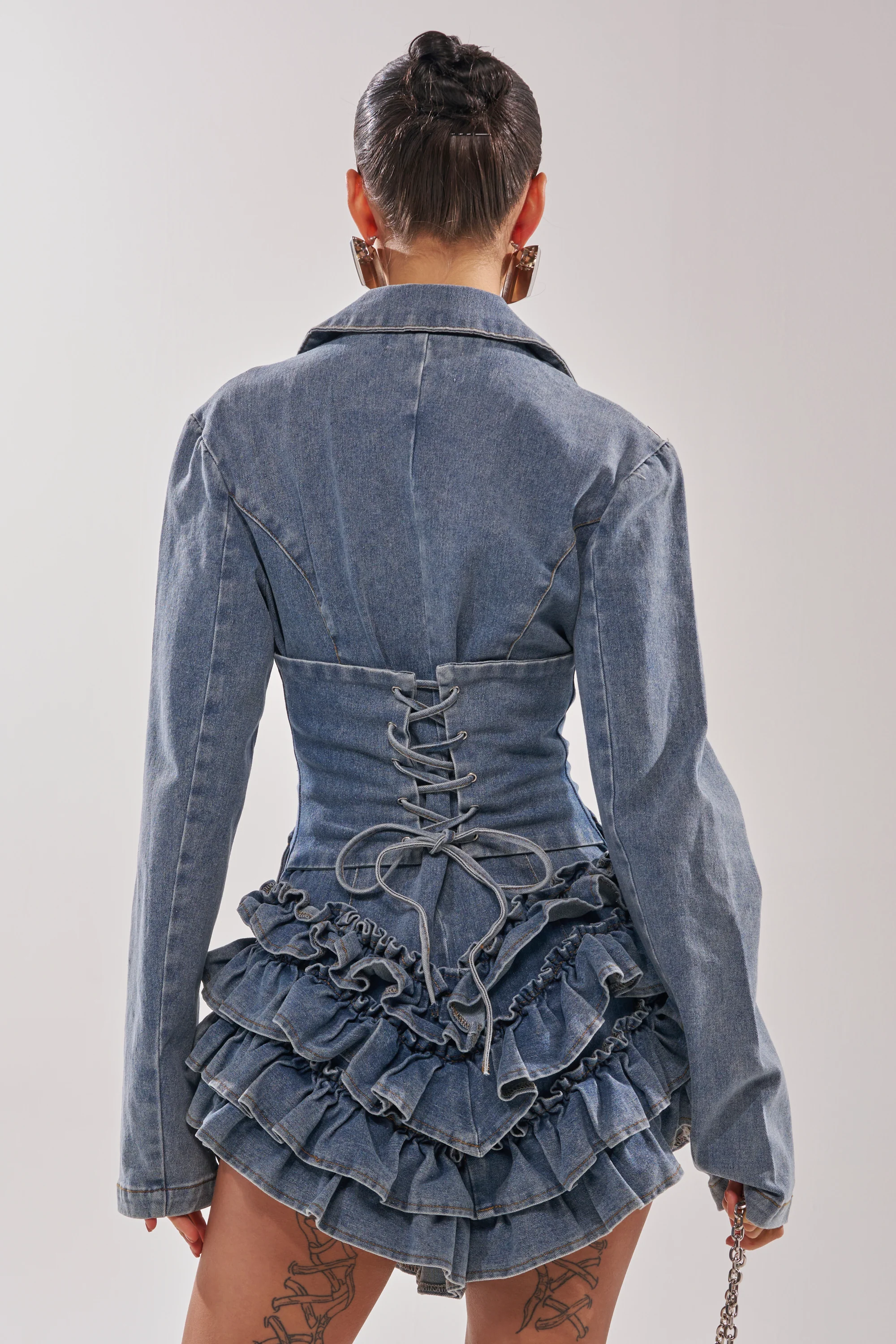 STRICTLY BUSINESS ROMPER IN LIGHT BLUE DENIM - Image 5