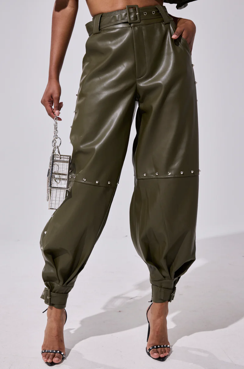 STUDDED FAUX LEATHER BELTED PANT - Image 3