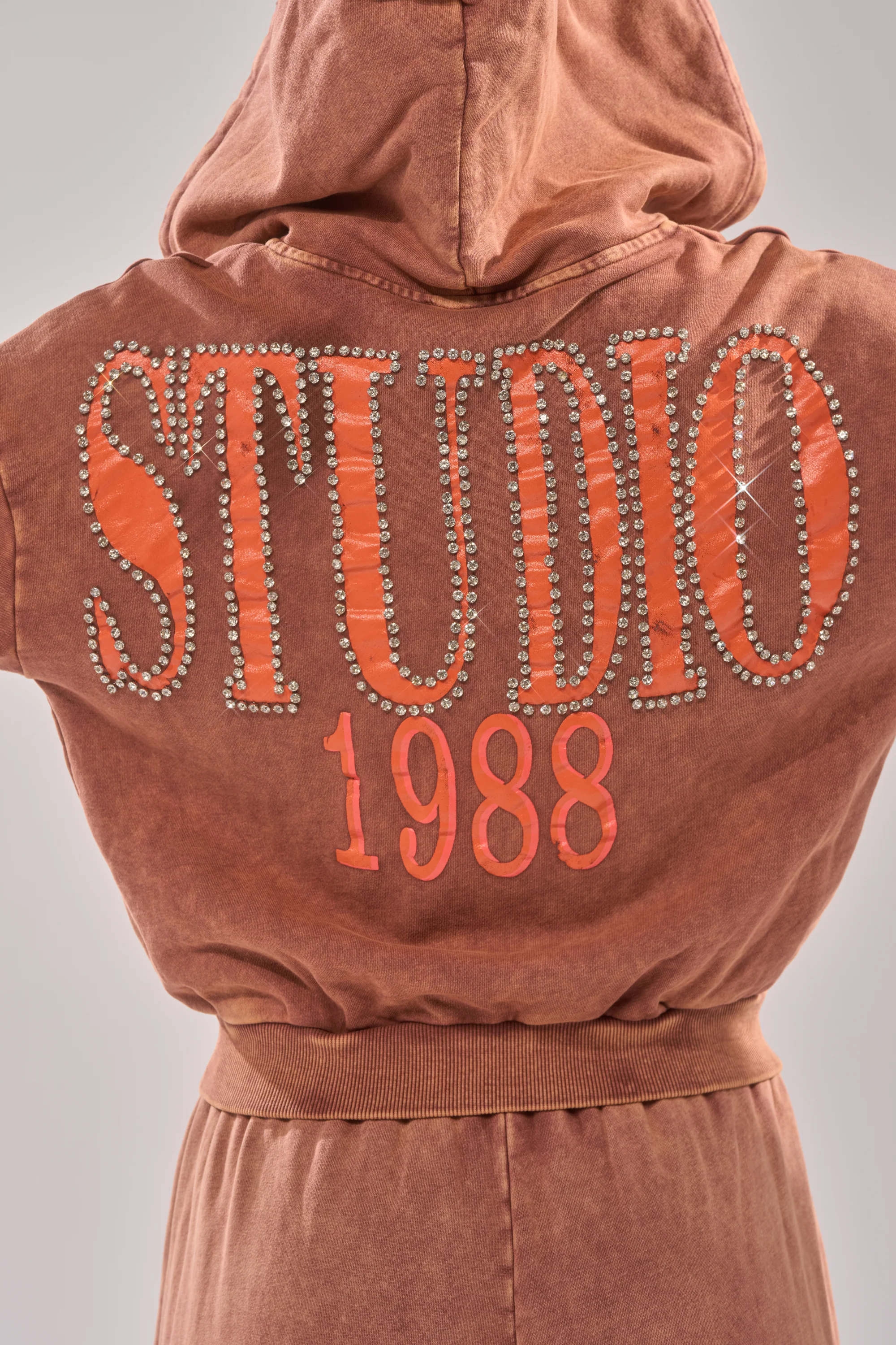 STUDIO LIVING ZIP UP SWEATSHIRT - Image 8